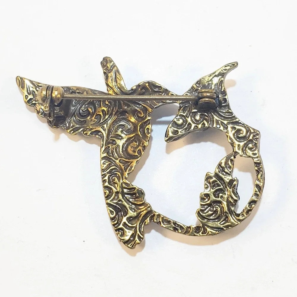 Vintage Brass Tone Metal Enamel Clear Rhinestones Hummingbird Flower Brooch Pin